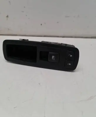 Chrysler Grand Voyager V Electric window control switch 68029178AA 10001746