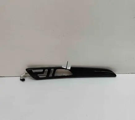 Mercedes-Benz ML W166 Front door card panel trim A1667203622