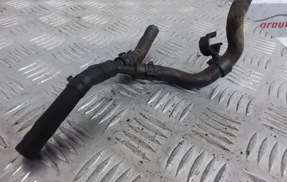 Audi A4 S4 B5 8D Engine coolant pipe/hose 7915406007
