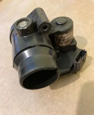 Nissan X-Trail T32 Throttle valve A2C53350753 H8201061908