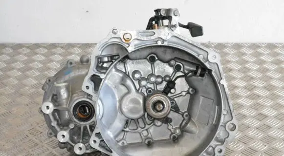 Opel Karl Manual 5 speed gearbox