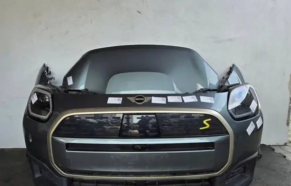 Mini Countryman U25 Front piece kit 