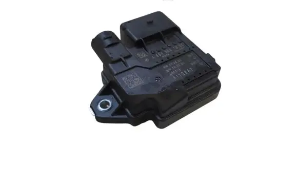 Mercedes-Benz E W213 Glow plug pre-heat relay A6549001300