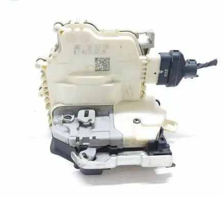 Audi A3 S3 8V Front door lock 8X1837016