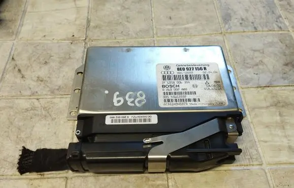 Audi A4 S4 B6 8E 8H Gearbox control unit/module 8E0927156R 0260002880