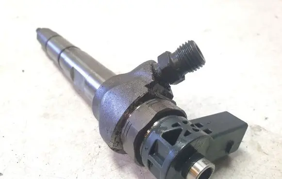 Audi A4 S4 B9 Fuel injector 04L130277AE