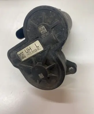 Land Rover Discovery Sport Master brake cylinder FK722K328BC