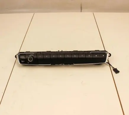 BMW 2 F22 F23 Radio/CD/DVD/GPS head unit 6832884