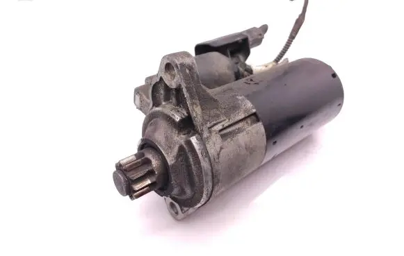 Volkswagen Caddy Starter motor 02E911023