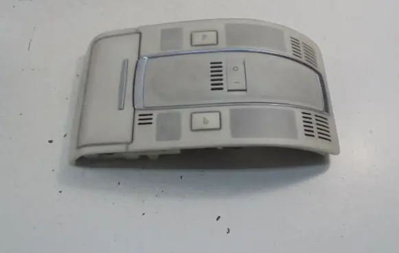 Audi A6 Allroad C5 Other interior light 4F0947135N
