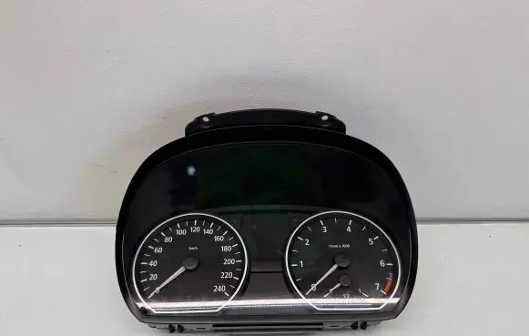 BMW 1 E81 E87 Speedometer (instrument cluster) 6953387 102493211