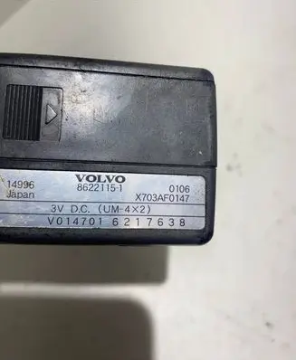 Volvo V70 Multifunctional control switch/knob 86221151 8622115 X703AF8147