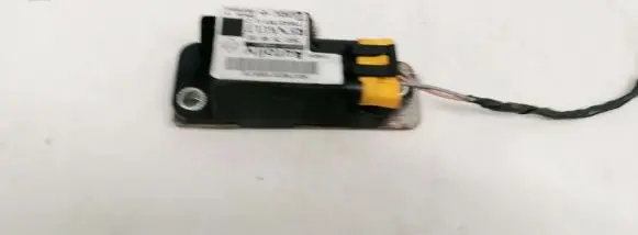 Renault Scenic I Airbag deployment crash/impact sensor 7700437301 550759800