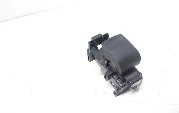 Toyota RAV 4 (XA40) Electric window control switch 8292739