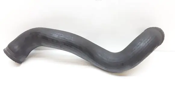 Volvo XC90 Intercooler hose/pipe 30645935