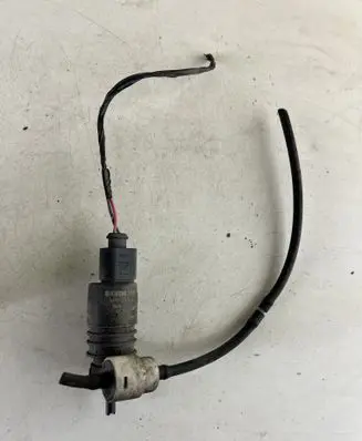 Peugeot 4007 Windscreen/windshield washer pump 3043125
