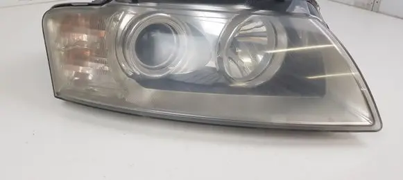 Audi A8 S8 D3 4E Headlight/headlamp 15815400RE