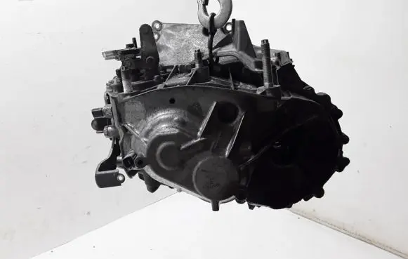 Mazda CX-3 Manual 6 speed gearbox 6TH0106715