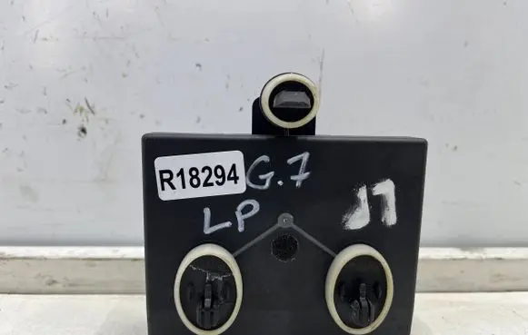 Audi A3 S3 8V Door control unit/module 5q0959393a