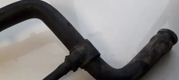 Audi A4 S4 B5 8D Engine coolant pipe/hose 8d0121101k
