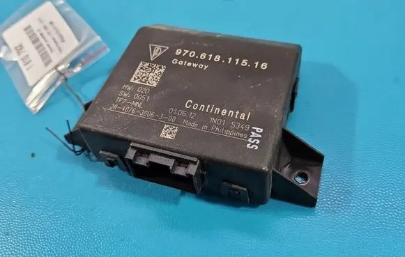 Porsche Panamera (970) Central body control module 97061811516 IMPRK1610792