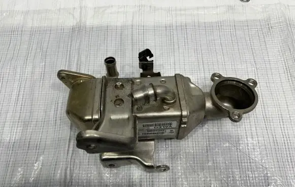 Alfa Romeo Giulia EGR valve cooler 55277009