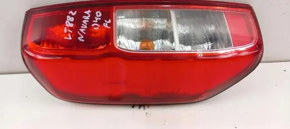 Nissan Navara D40 Rear/tail lights
