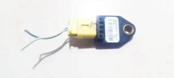 Dodge Caliber Airbag deployment crash/impact sensor p04896061aa tc4me16674e956