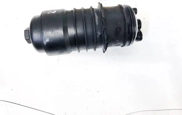 Audi Q7 4L Oil filter cover 8558686