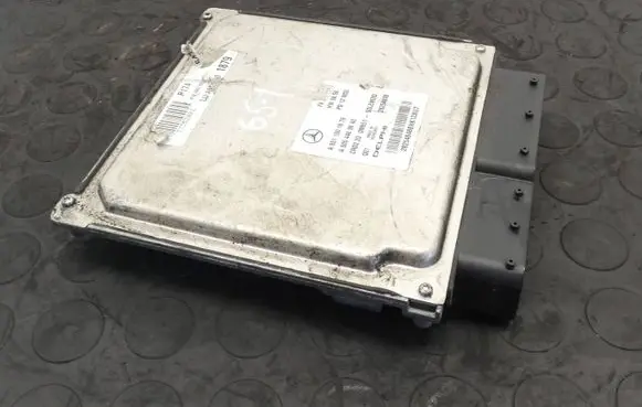 Mercedes-Benz Vito Viano W639 Engine control unit/module A6511501879 28254848 A0054469640