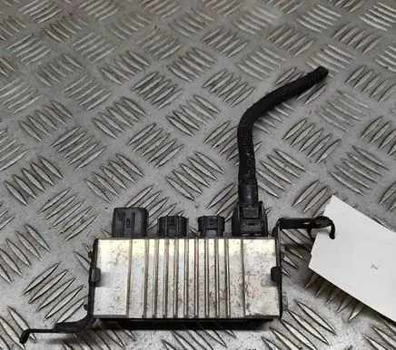 Toyota Hilux (AN120, AN130) Glow plug pre-heat relay 285510E010