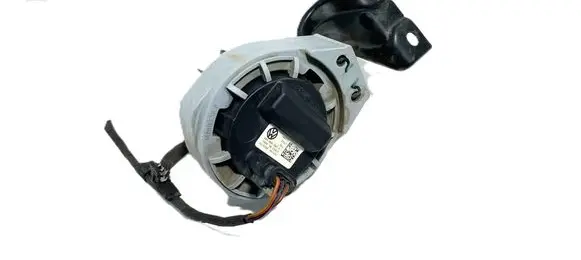 Skoda Enyaq iV Electric auxiliary coolant/water pump 1EA965567A 35425