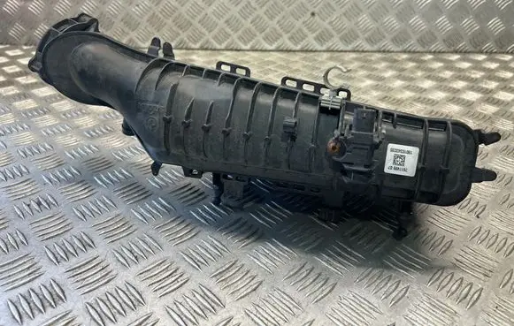 BMW 2 F45 Intake manifold 7617499