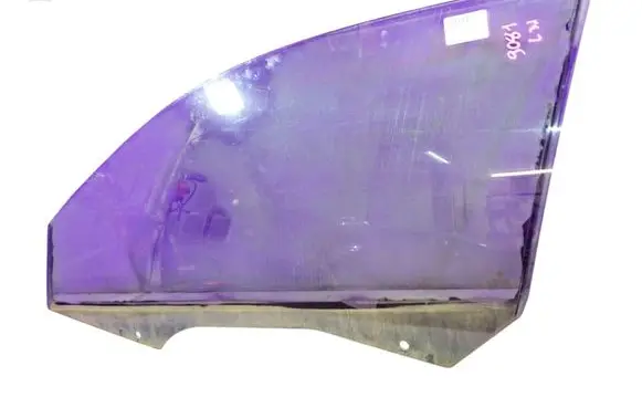 BMW X3 E83 Front door window glass four-door 