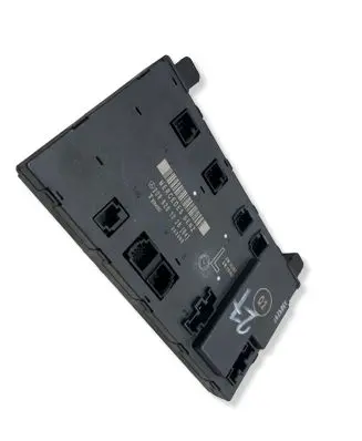 Mercedes-Benz CLK A209 C209 Door control unit/module 2098201926
