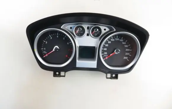 Ford Focus Speedometer (instrument cluster) 8V4T10849EE