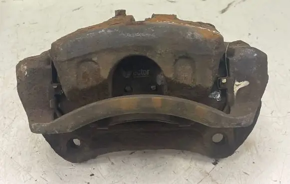 Opel Insignia A Front brake caliper