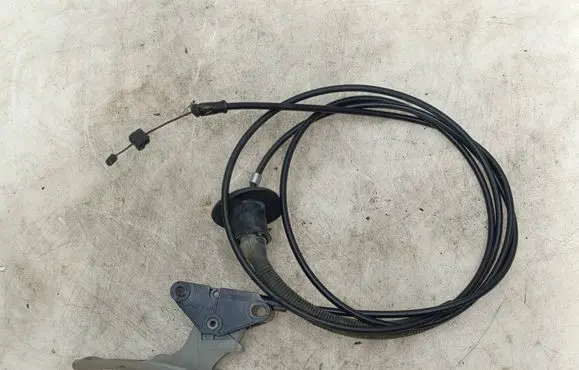 Citroen C5 Engine bonnet (hood) release handle 