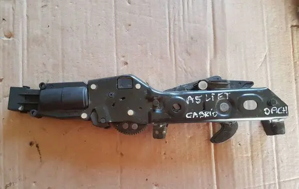 Audi S5 Tailgate window lock/catch/latch 8F0825323G 070A2502150