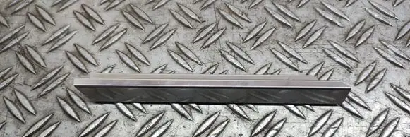 BMW 7 F01 F02 F03 F04 Loading door glass trim molding 