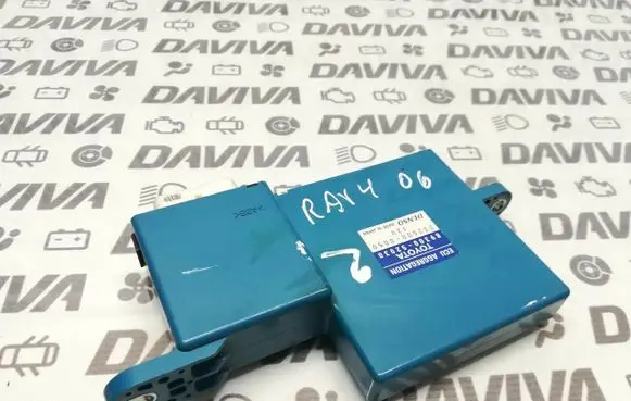 Toyota RAV 4 (XA30) Door control unit/module 89300-52030 232600-0050