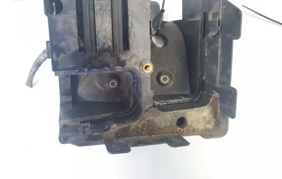Volkswagen Touran I Fuse box set