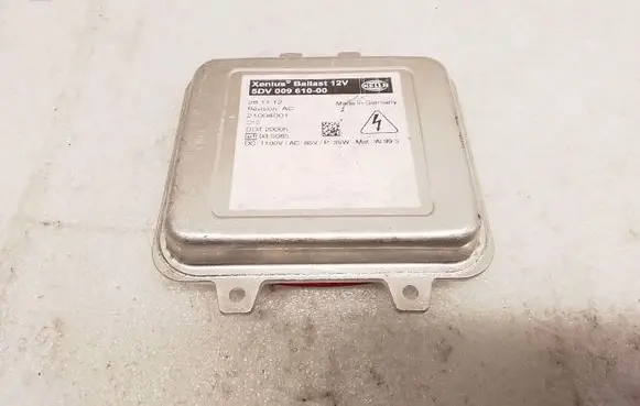 BMW X5 E70 Headlight ballast module Xenon 5DV00961000