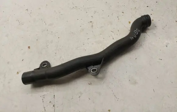 Toyota Avensis T270 Engine coolant pipe/hose 162780R010