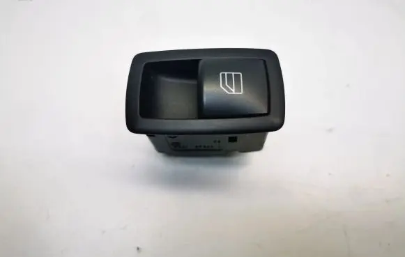 Mercedes-Benz R W251 Electric window control switch A2518200510