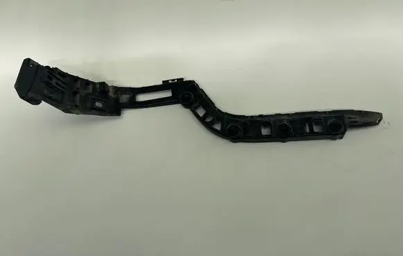 Volkswagen PASSAT B7 Rear bumper mounting bracket 3AF807393