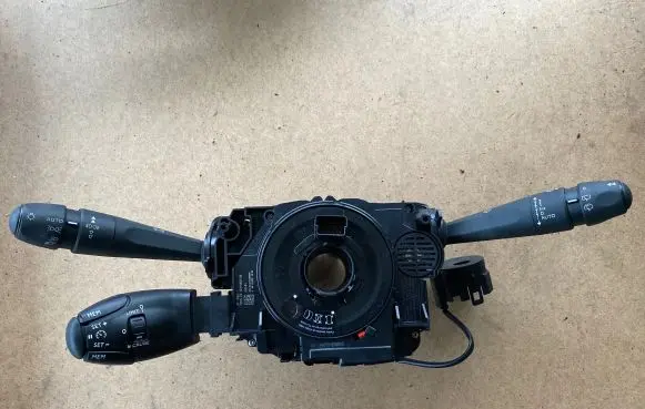Citroen Berlingo Wiper turn signal indicator stalk/switch 98312569ZD