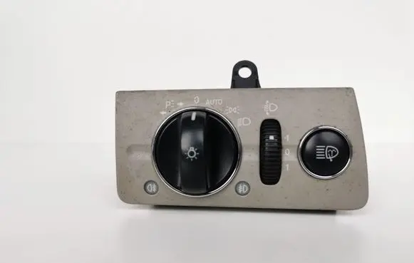 Mercedes-Benz E W211 Light switch 2115450104