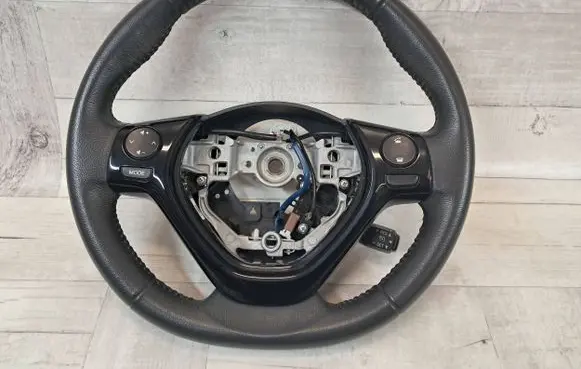 Toyota Aygo AB40 Steering wheel DTT702C46ZAXX 090H000TSP 090H000TS6