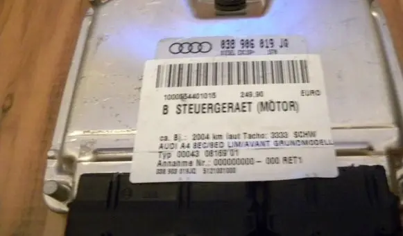 Audi A4 S4 B6 8E 8H Engine control unit/module 038906019JQ